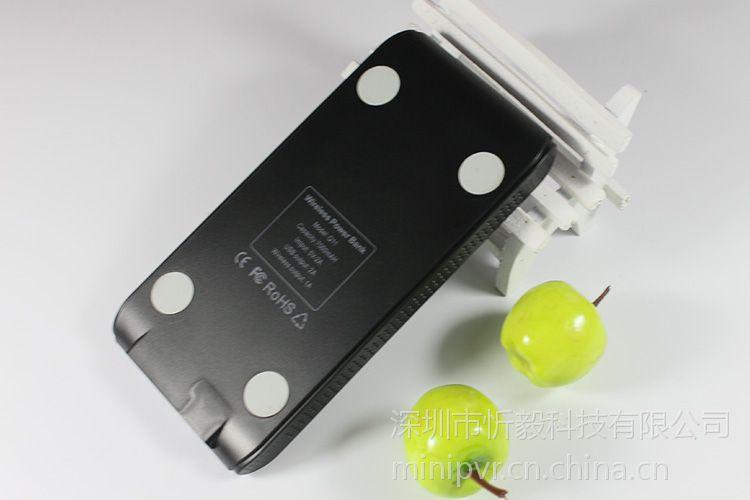 【新款創(chuàng)意手機(jī)無線充電器 適用與市面所有支持無線qi充電的電子產(chǎn)品